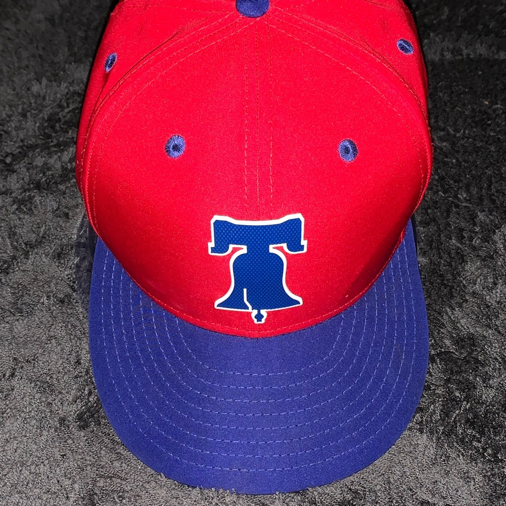 Phillies New Era hat size 7 1/2